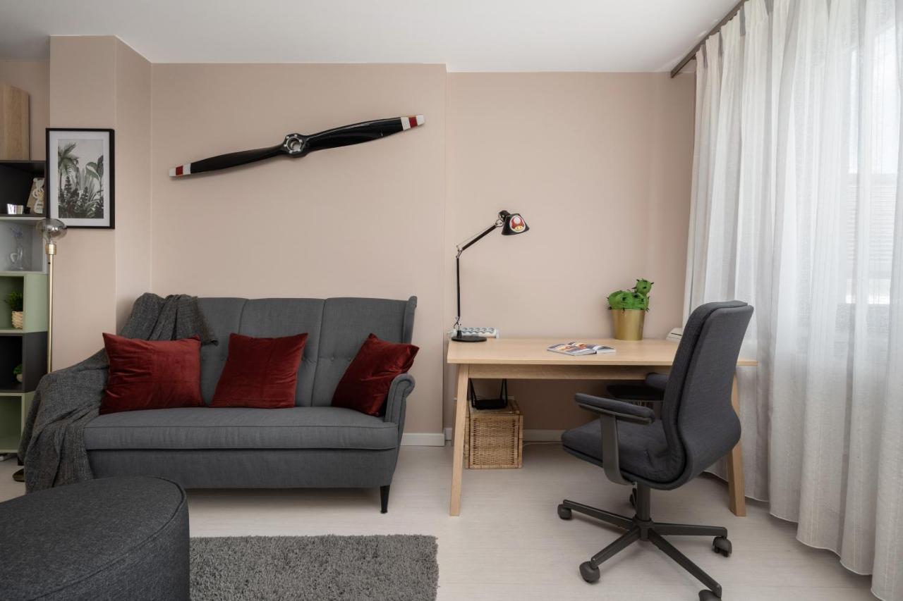 Dąbie Silver By Renters