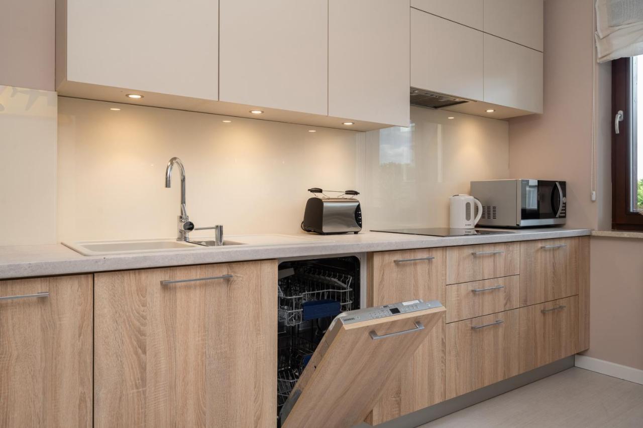 Dąbie Silver By Renters *
